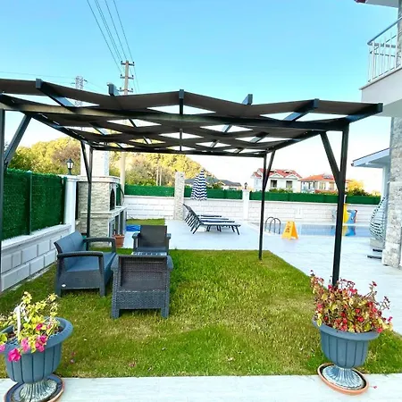 Meyra Dalyan