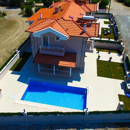 Meyra Villa